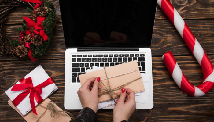 Get the best deals on laptops at Christmas