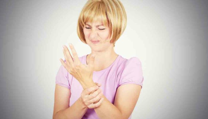 Here&#8217;s How to Identify Neuropathy Symptoms