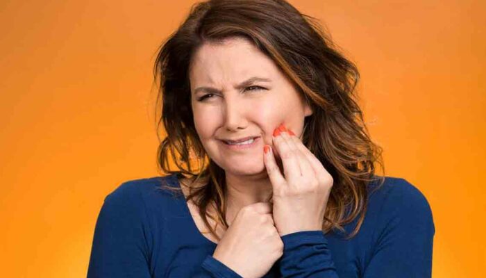 How to Treat Gum Diseases Naturally