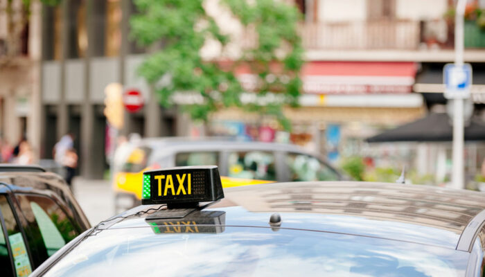 How to find the best taxi services in your area