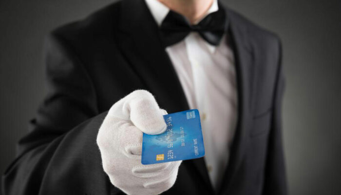 Popular credit cards available online