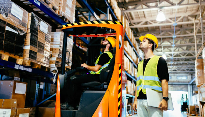 Popular forklift manufacturers in the country