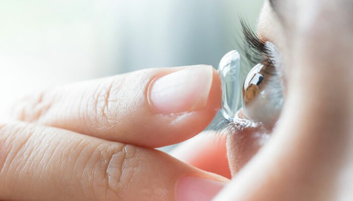 Pros and cons of multifocal contact lenses