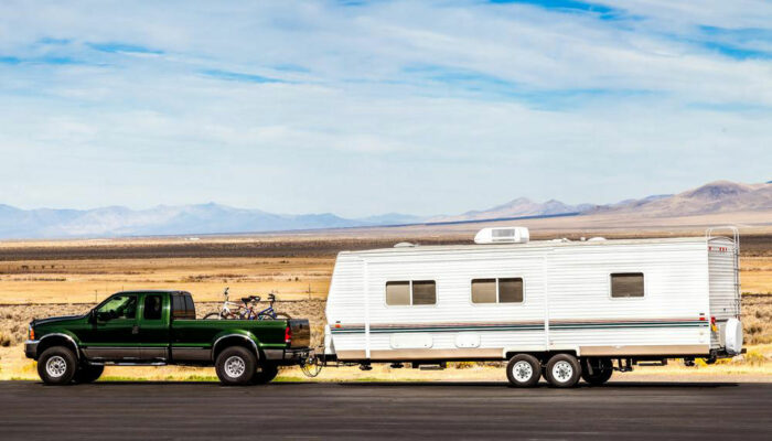 Salient features of the 2013 GMC Sierra Denali