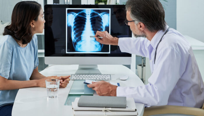 Signs, Symptoms, And Treatment Options For Lung Cancer