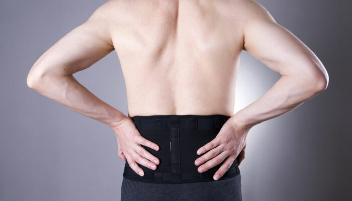 Symptoms of Scoliosis and Ways to Treat It