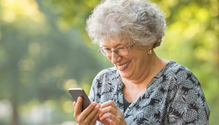 Top 5 phones for senior citizens in 2018