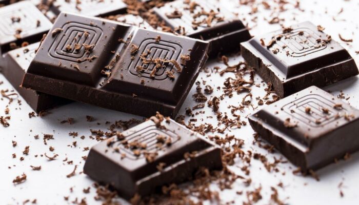 Top dark chocolate candy bars for your indulgence