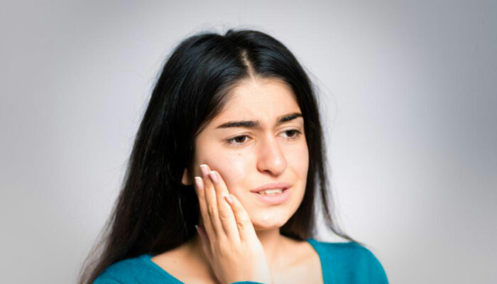 Try These 11 Popular Remedies to Get Relief from Severe Toothache