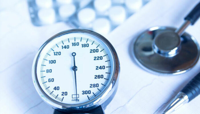 Ways To Control Your Blood Pressure Naturally