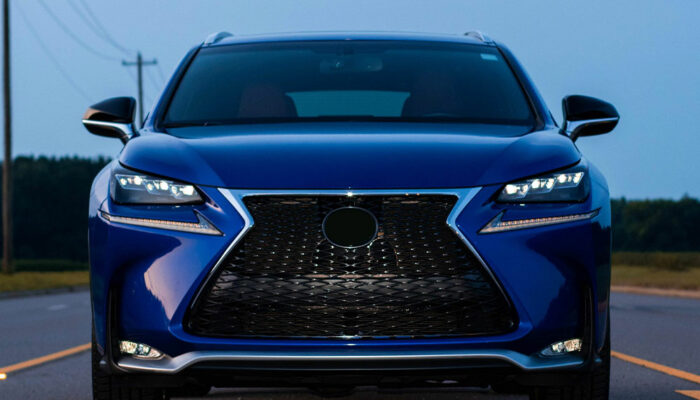 4 Features That Make the Lexus IS 500 a Great Compact Sports Sedan