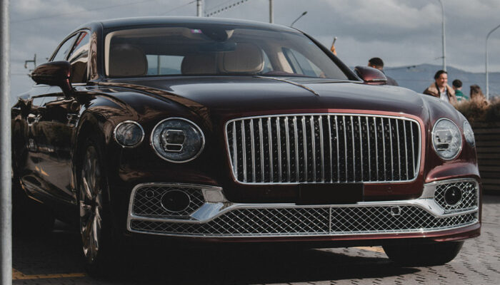 A Glimpse Into the Luxurious Bentley Mulsanne