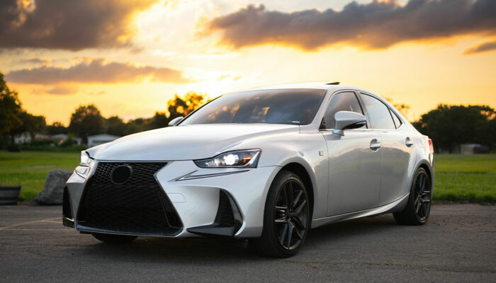 Lexus IS &#8211; A Luxury Sedan Worth Its Money