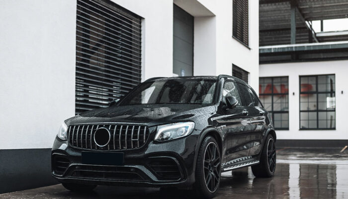 Top 5 Reasons Why the Mercedes-Benz AMG GL is a Top-Notch Luxury Car