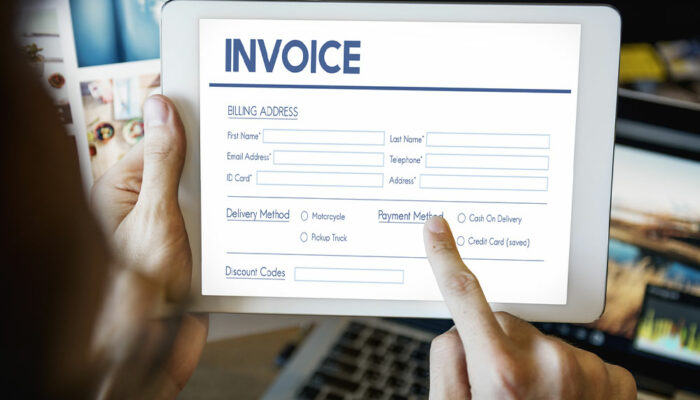 7 Popular Invoice Software Options for Small Businesses