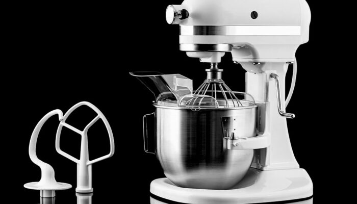 Check Out These Exciting Cyber Monday Deals on KitchenAid Mixers