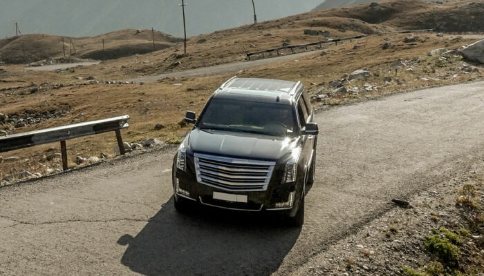 Explore the Exciting Features of the Cadillac Escalade ESV