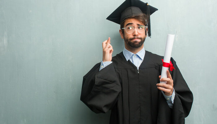 Writing Graduation Wishes for Loved Ones