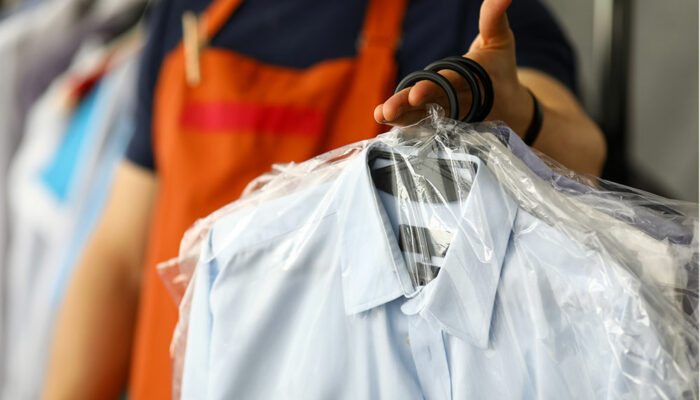 7 Factors to Consider When Choosing a Dry Cleaning Service