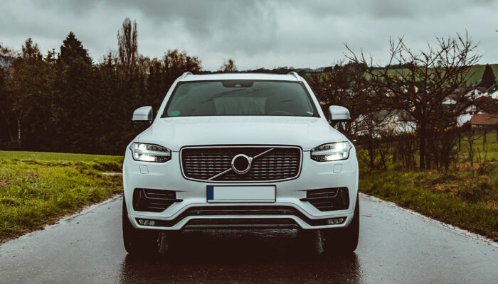 6 Reasons Why the Volvo XC90 is Perfect for Seniors