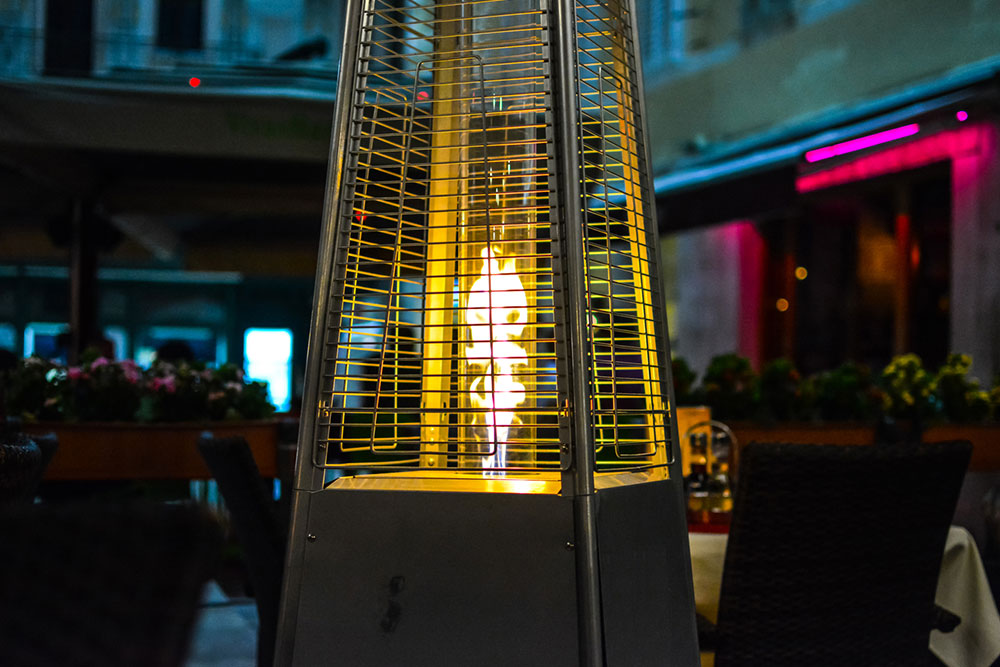 Pros and Cons of Patio Heaters