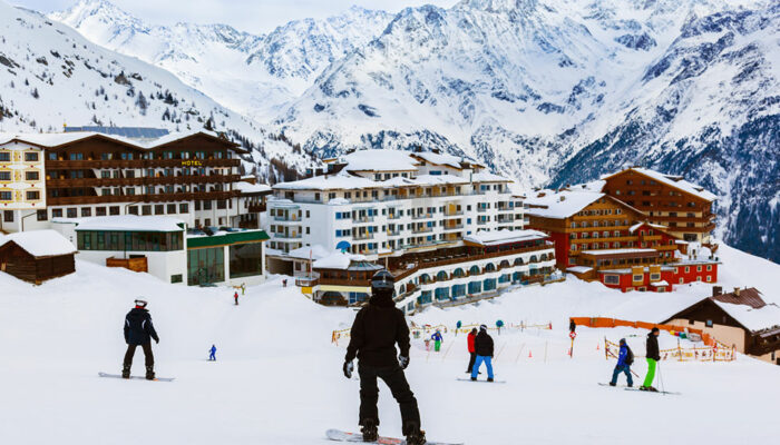 Top 5 Ski Dubai Resort Deals and Discounts to Check Out