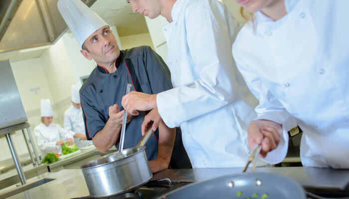 6 Things to Know Before Applying for Online Culinary Courses