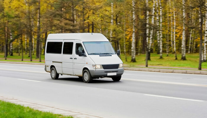 Tips to Find Deals on Bank-Owned Chevy Express 3500