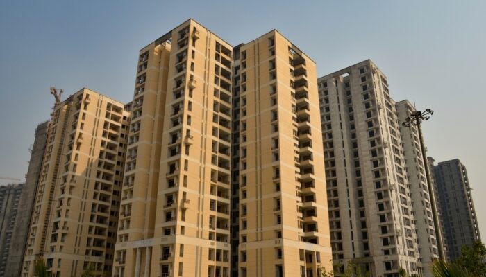 Exploring the Residential Charm: Flats in Thane