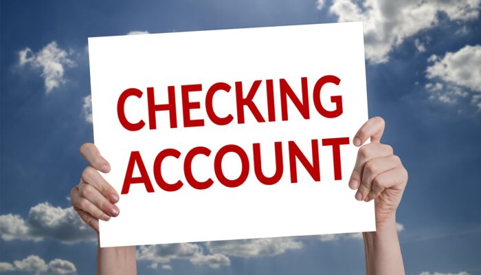 Selecting and Managing a Checking Account in the Philippines